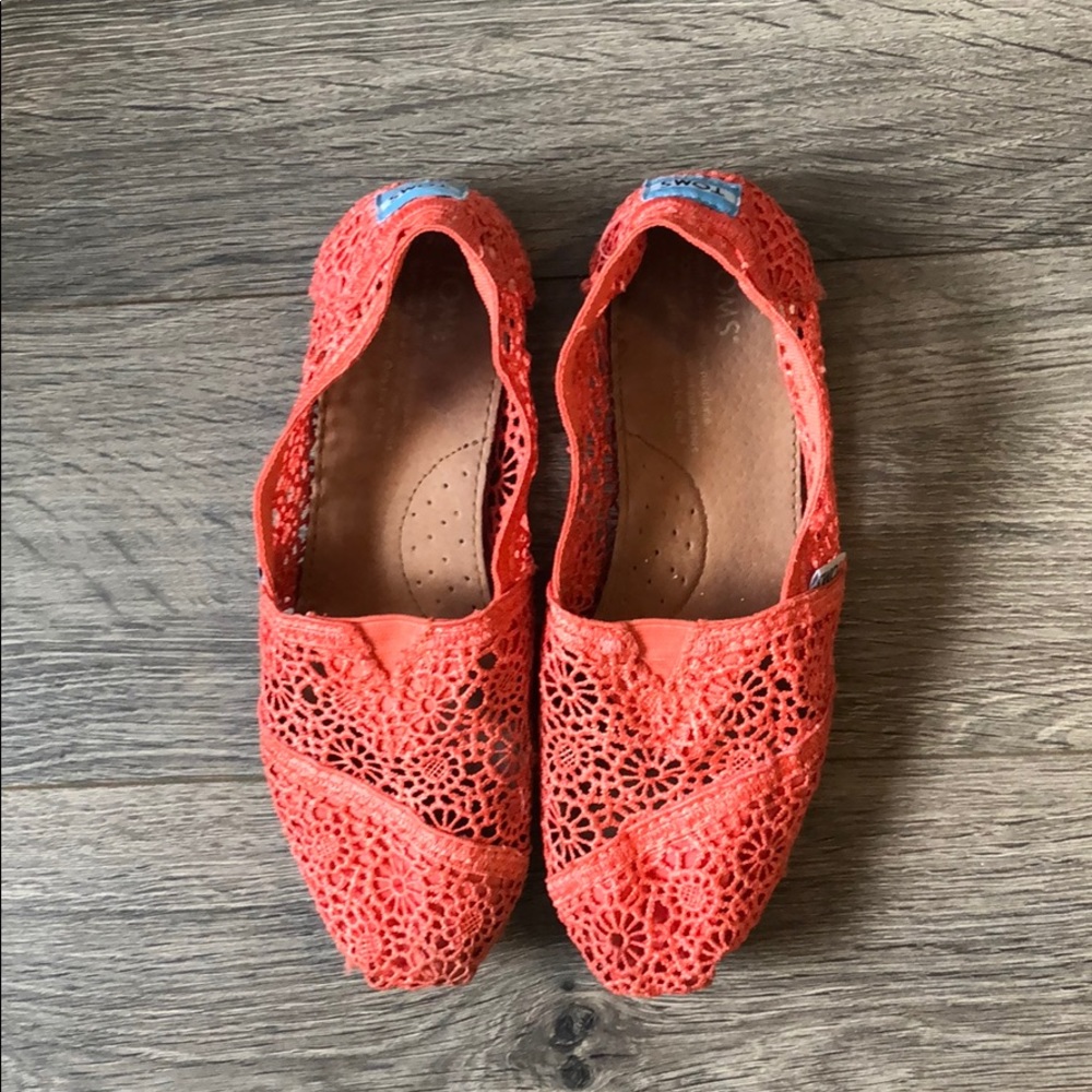 CROCHET TOMS